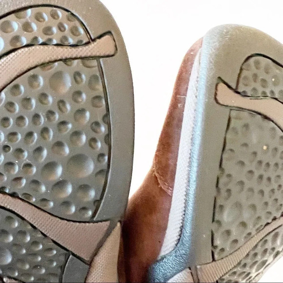 Clarks Springers Suede Mocs 8 - Picture 6 of 9